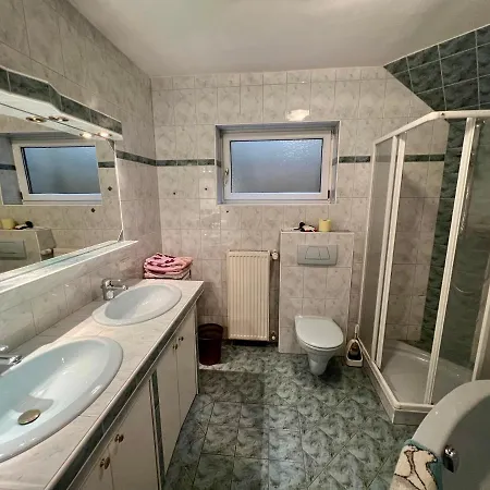Ferienwohnung Sabine Mit Wortherseeblick